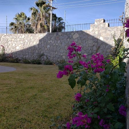 シウダー・フアレス Residencia A 100 Mts Del Consuladoヴィラ エクステリア 写真